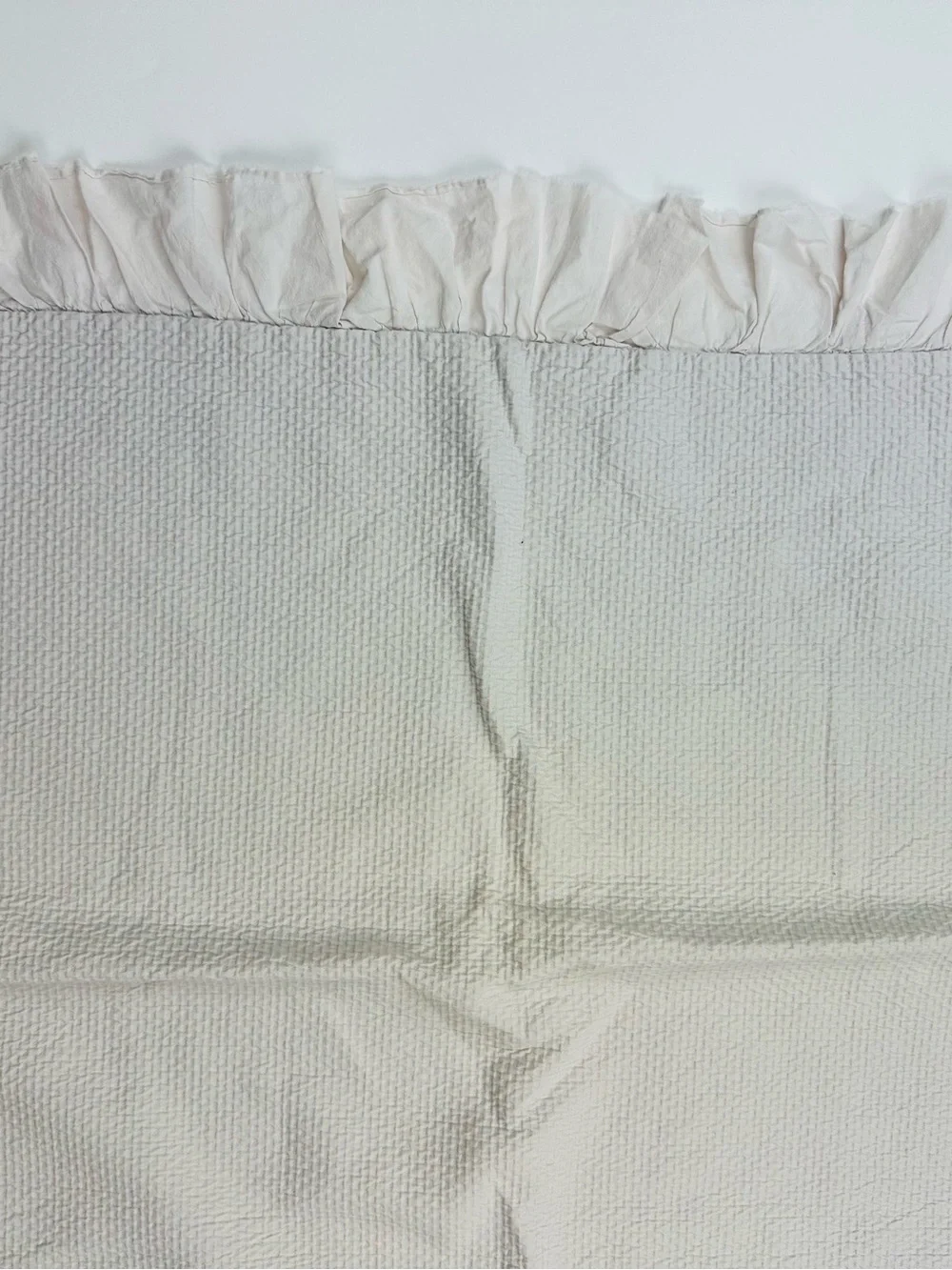 PiuBelle Cotton Textured Ruffle Edge Euro Sham Pillow Case 26 x 26